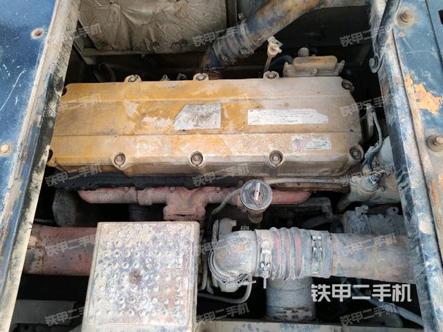 發(fā)動(dòng)機(jī)室（上車部件）