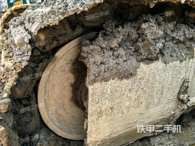 左驱动轮（行走机构）