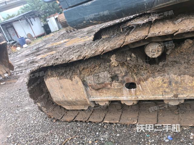 左側(cè)履帶整體?（行走機構(gòu)）