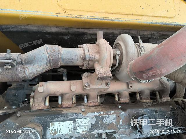 氣門室蓋螺絲特寫（上車部件）