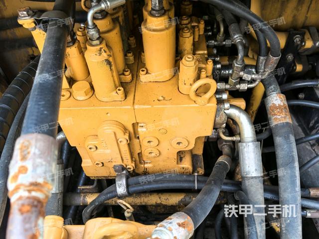 分配閥（上車部件）