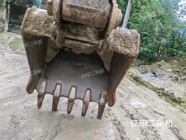 鏟斗45度（工作和回轉(zhuǎn)裝置）