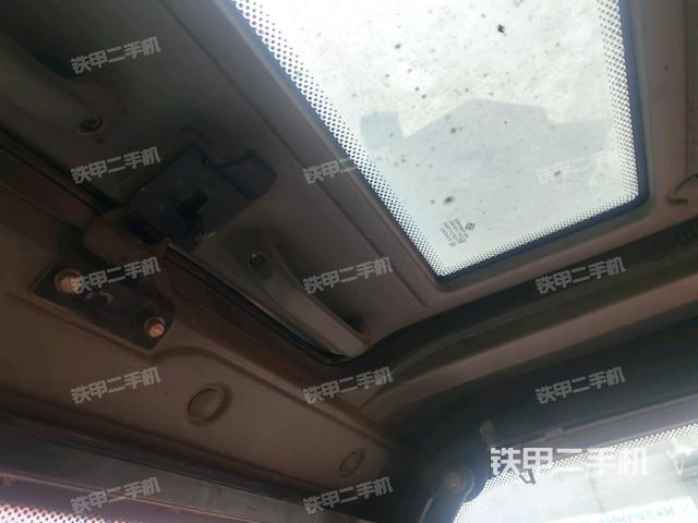 座椅左側(cè)控制臺/音響/含左手柄（駕駛室部分）