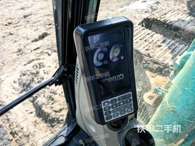 显示屏 （驾驶室部分）