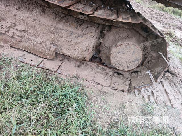 單側履帶整體（整機外觀）