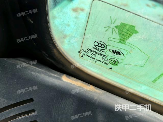 后窗玻璃角標(biāo)（駕駛室部分）