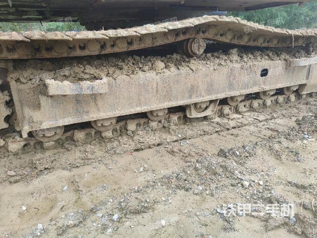 單側(cè)履帶整體（整機外觀）