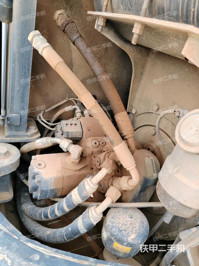 液壓泵室（大件艙室）