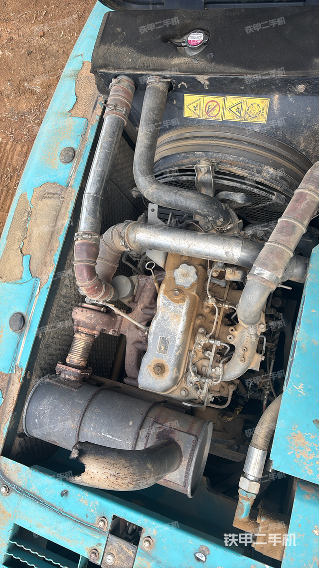 发动机整体俯视（整机外观）