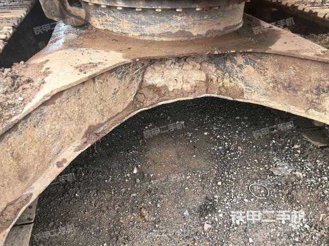 大臂根部?斜視（工作和回轉(zhuǎn)裝置）