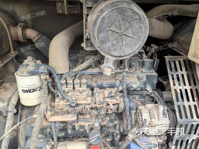 發(fā)動(dòng)機(jī)整體俯視（整機(jī)外觀）