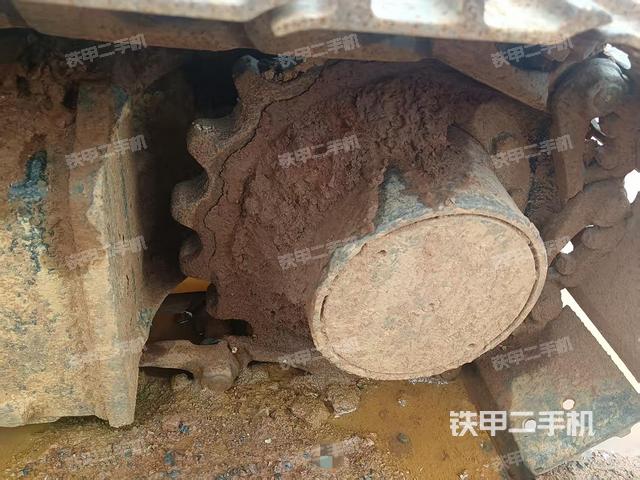 單側(cè)履帶整體（整機外觀）