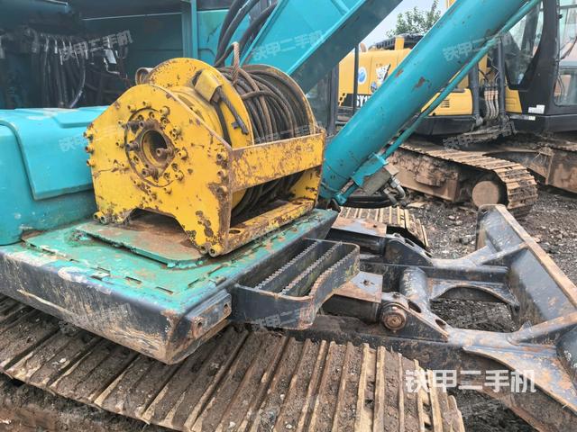 大臂根部?斜視（工作和回轉(zhuǎn)裝置）