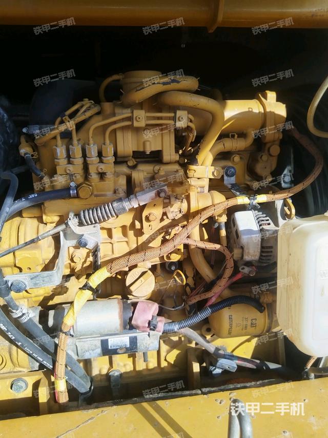 發(fā)動機(jī)室（上車部件）