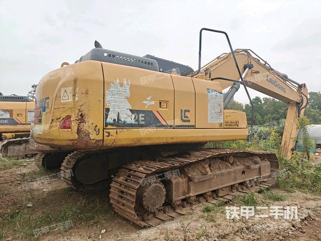 整機(jī)右后45°（整機(jī)外觀）