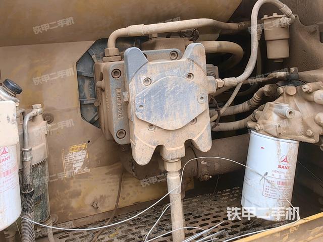 液压泵室(大件舱室) 液压泵室(大件舱室)
