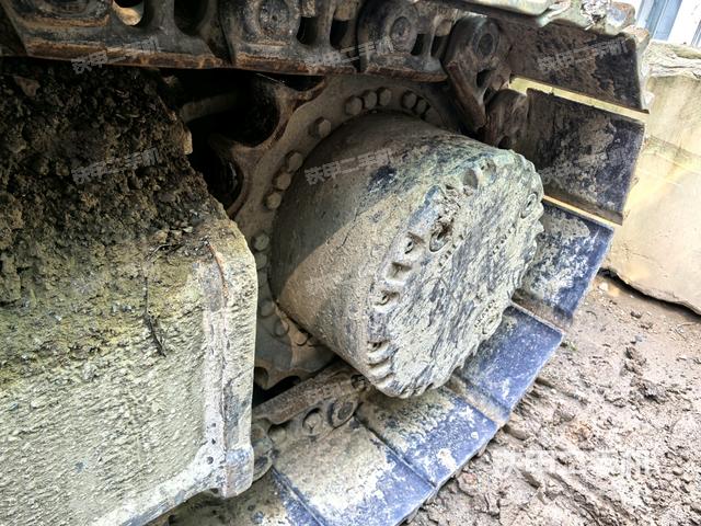 右驅(qū)動(dòng)輪（行走機(jī)構(gòu)）