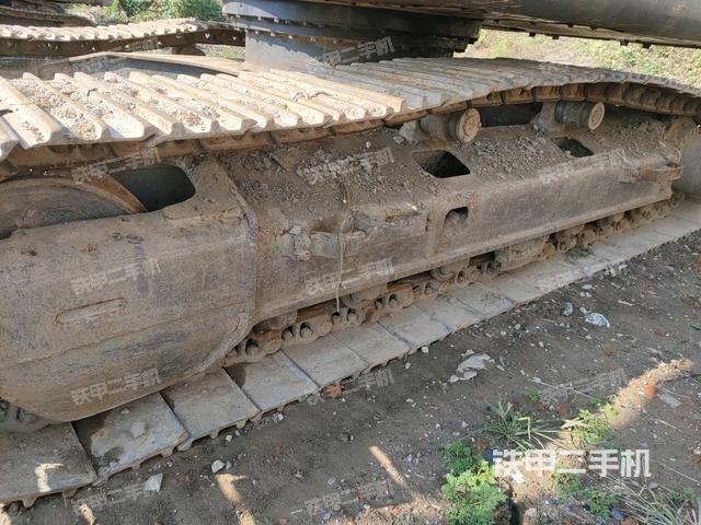 单侧履带整体（整机外观）