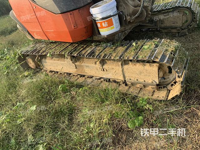 單側(cè)履帶整體（整機(jī)外觀）