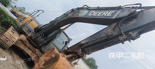 单侧履带整体（整机外观）