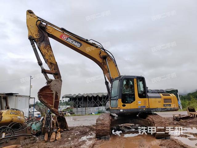 徐工XE270DK挖掘机