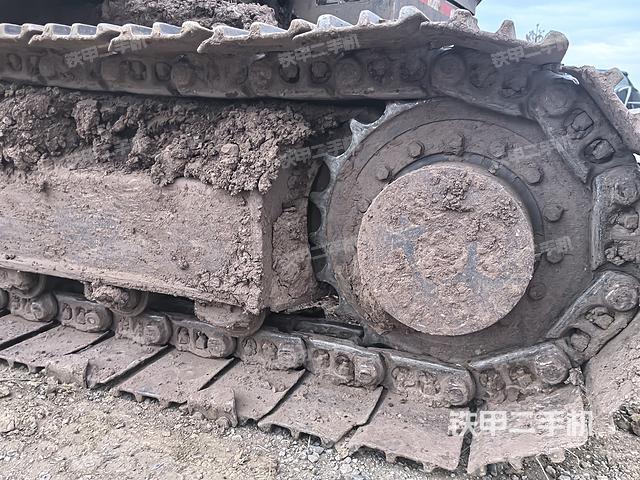 单侧履带整体（整机外观）