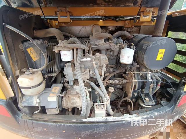 發(fā)動機整體俯視（整機外觀）