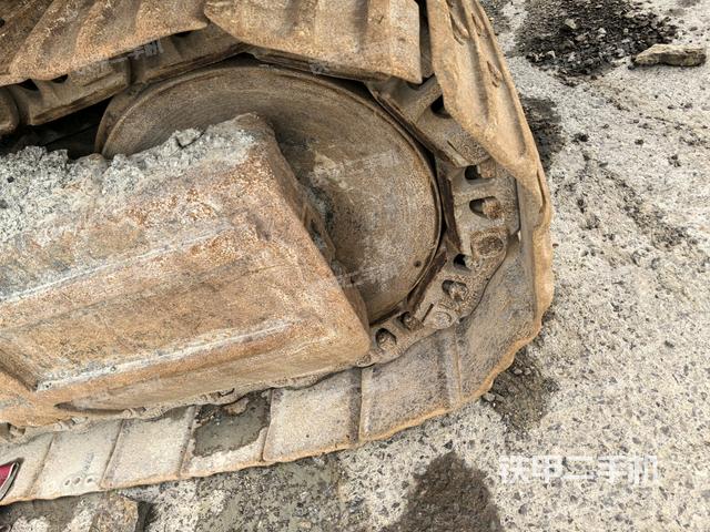 左驅(qū)動(dòng)輪（行走機(jī)構(gòu)）