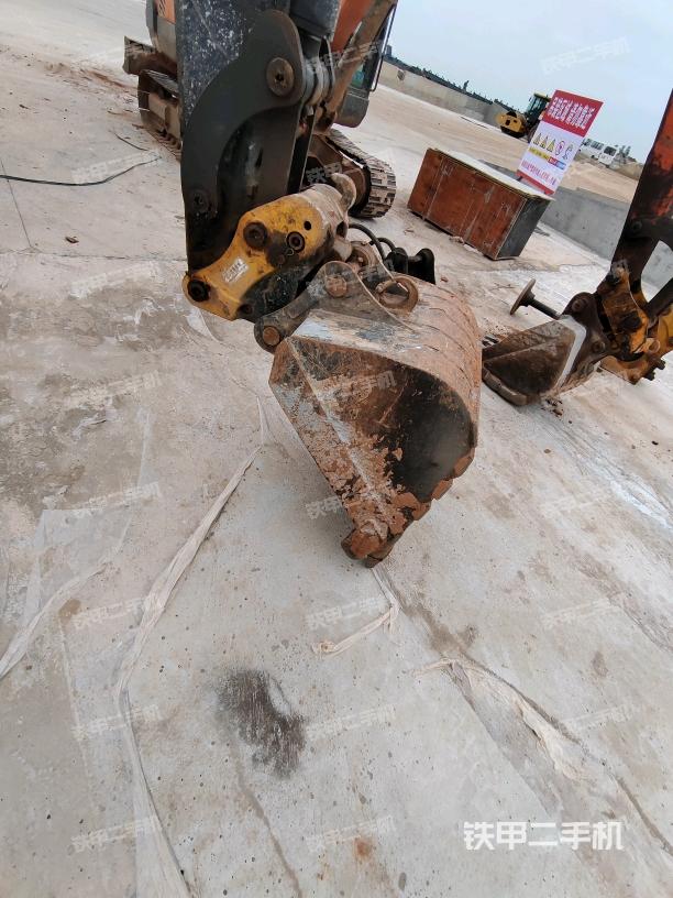 鏟斗45度（工作和回轉(zhuǎn)裝置）