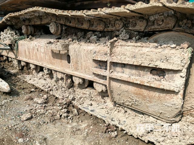 右側(cè)行走馬達(dá)蓋板（行走機(jī)構(gòu)）