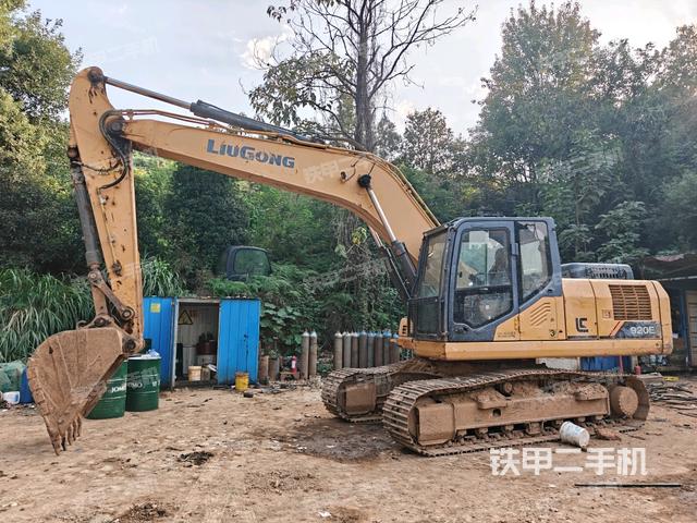 柳工CLG920E挖掘機(jī)