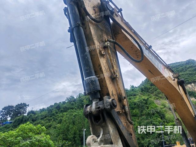 小臂整體左后（工作和回轉(zhuǎn)裝置）