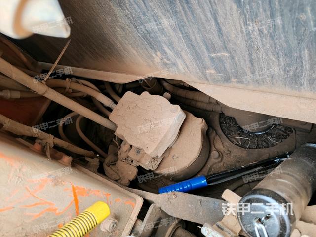 回轉(zhuǎn)馬達(dá)（上車(chē)部件）