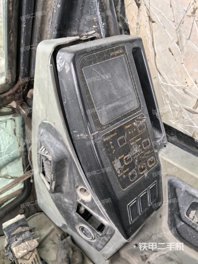 顯示屏?（駕駛室部分）