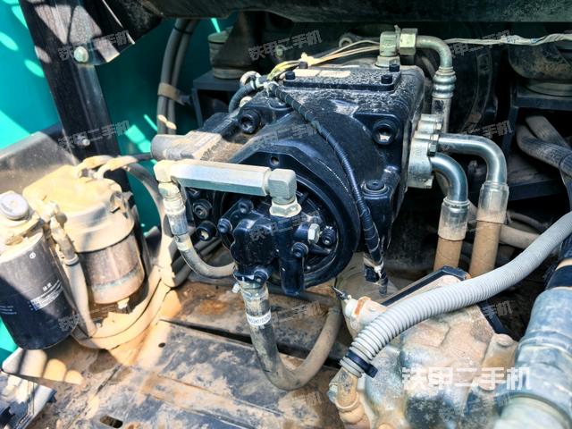 液压泵室（大件舱室）