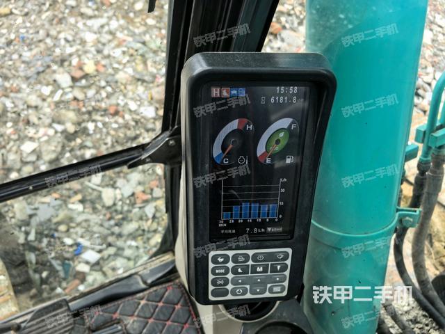 顯示屏?（駕駛室部分）