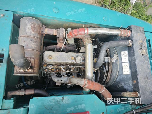 發(fā)動(dòng)機(jī)整體俯視（整機(jī)外觀）