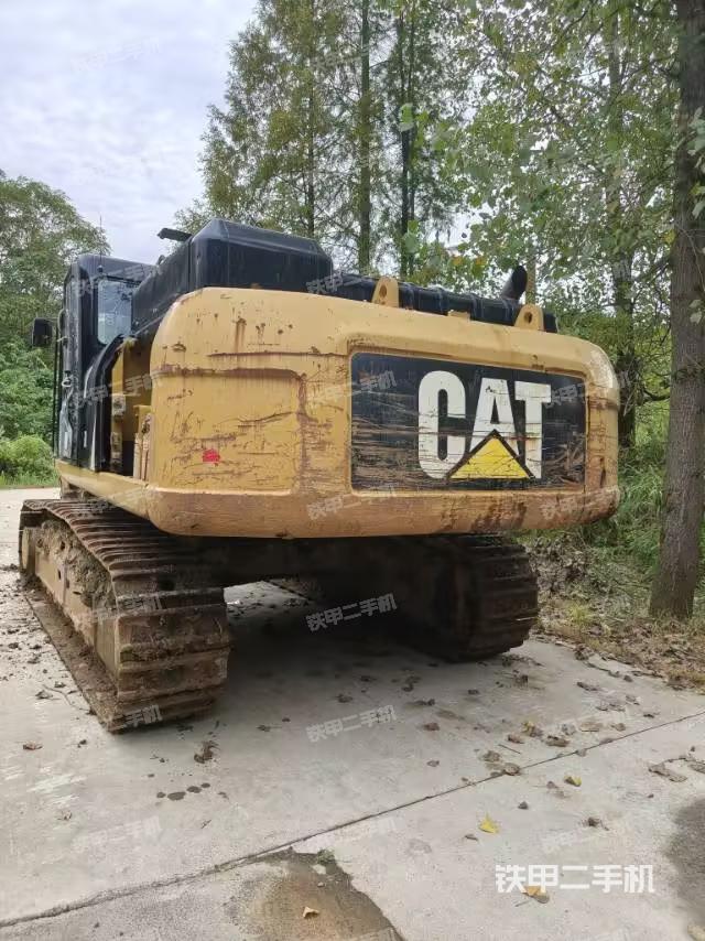 驾驶室顶部（整机外观）