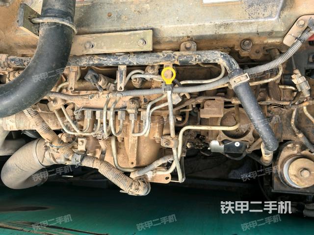 气门室盖螺丝特写（上车部件）