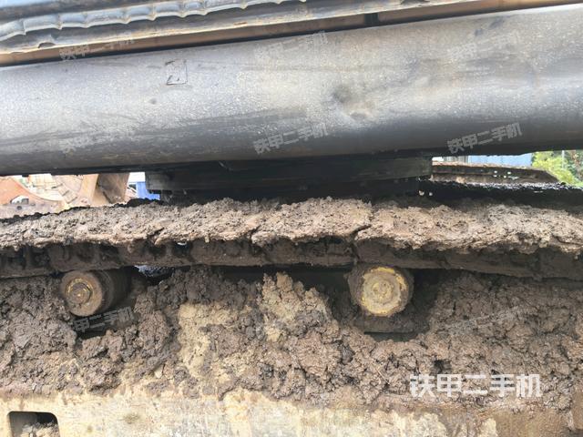 右側(cè)履帶整體（行走機構(gòu)）