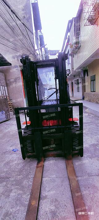 杭叉CPCD35-AG2叉车实拍图片