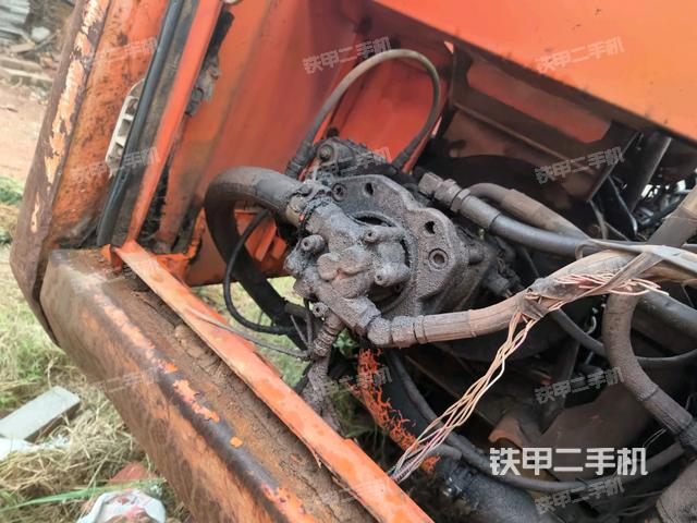 液壓泵室（大件艙室）