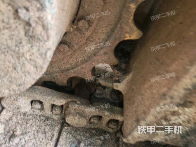 左侧行走马达盖板（行走机构）