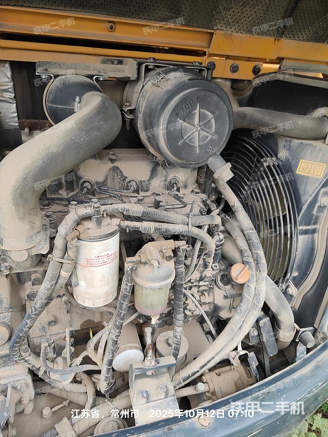 发动机整体俯视（整机外观）