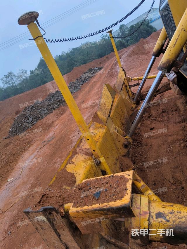 驾驶室外顶部全景（推土机驾驶室）