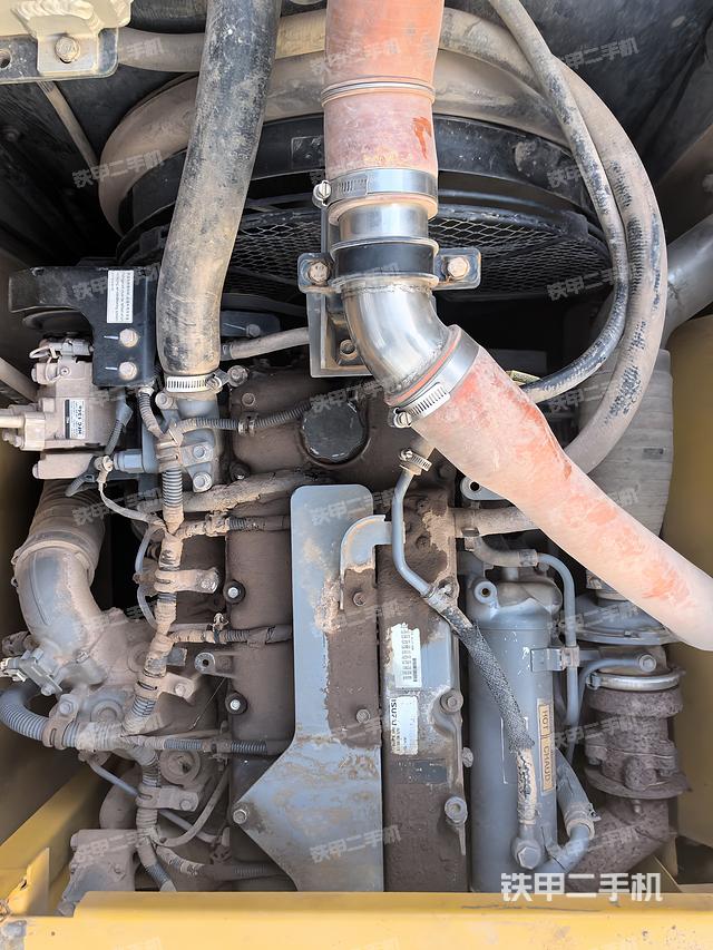 发动机整体俯视（整机外观）