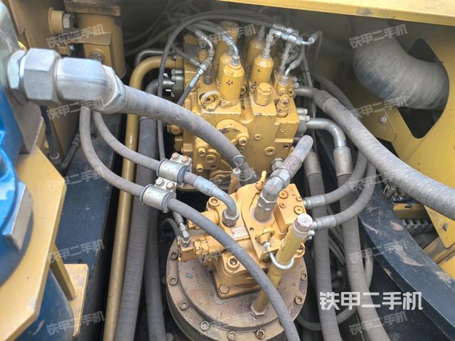 驾驶室顶部俯视（上车部件）