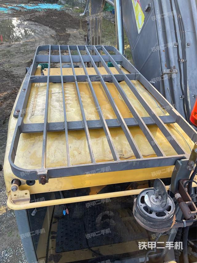 駕駛室頂部（整機(jī)外觀）