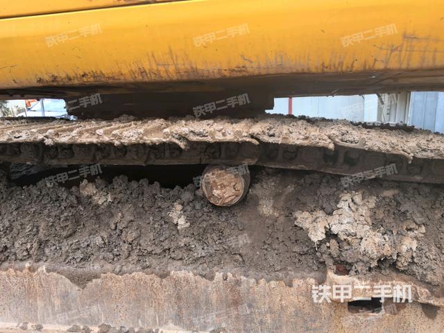 左驅(qū)動(dòng)輪（行走機(jī)構(gòu)）