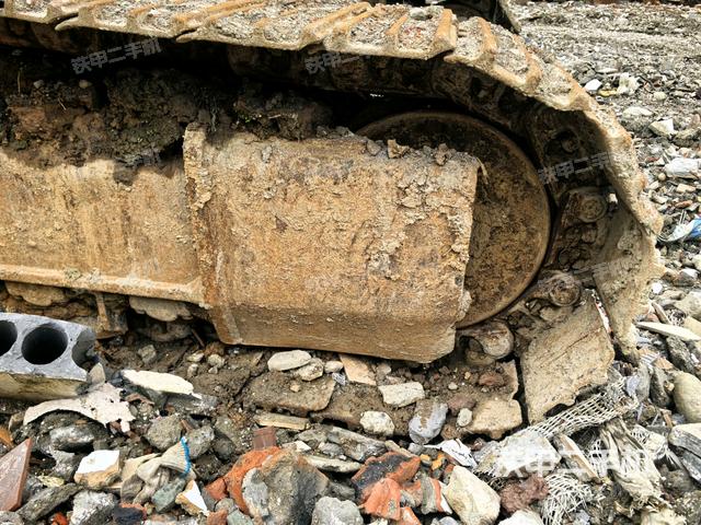 右導(dǎo)向輪（行走機構(gòu)）